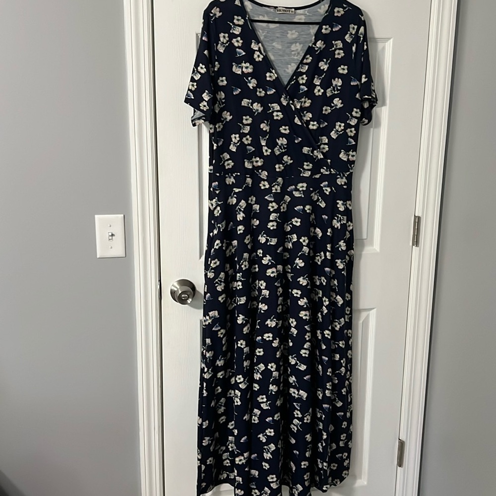 Navy floral maxi dress with pockets